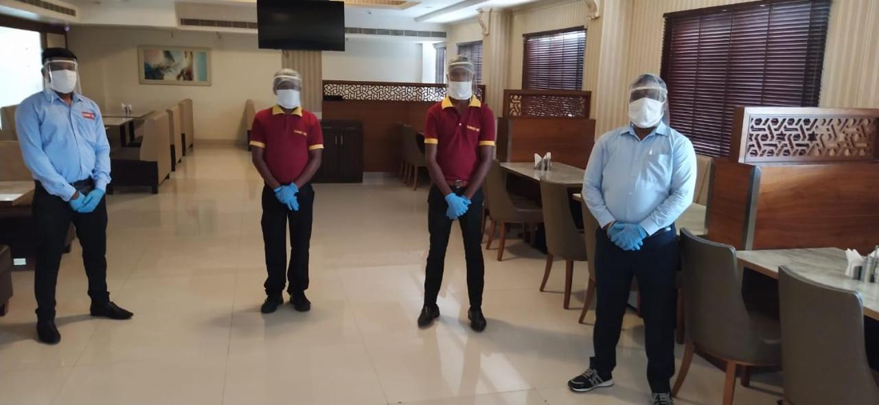 Hotel Grand Gayathri Khammam Exterior foto
